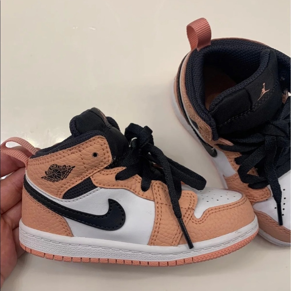 JORDAN AJ 1 (half off retail price)